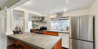 Bull Mountain Gem – Single-Level 3BR with 2 Living Areas, Large Yard & Pergola Patio Gallery 13