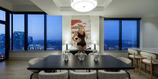 Hanover Brazos Street Gallery 15