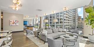403 N Wabash Avenue Gallery 18