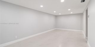 7144 Southgate Blvd Gallery 13