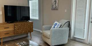 239 Seahorse Dr SE - BUnit B Gallery 3