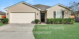 3538 Martin Lakes Drive Gallery 1