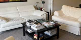 1400 Saint Charles Pl Gallery 2