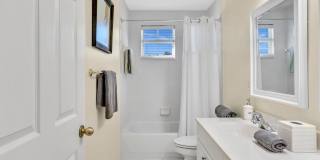 4194 Bluff Harbor Way Gallery 46
