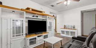 1107 Lynnwood Court Gallery 17