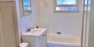 Spanish Craftsman Garden Apartments Bankers Hill Gallery 30