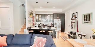Lovely 2 BR/ 2 BA Condo in Adams Morgan! Gallery 9