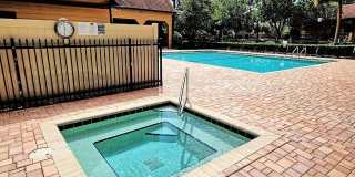 1/1 3rd Floor with private balcony in gated community across from Altamonte Mall Gallery 17
