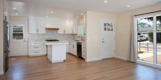 Remodeled Mesa Home Steps From Shoreline Park! Gallery 4