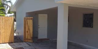 223 SW 14th Place Gallery 21