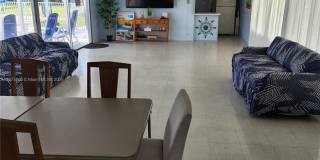 2170 NE 51st Ct Gallery 14