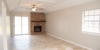 812 San Saba Gallery 1