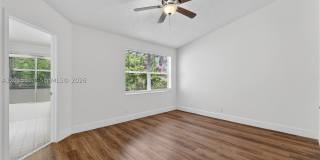 16889 SW 1st Mnr Gallery 11