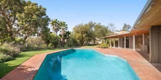 590 N Tigertail Rd Gallery 11