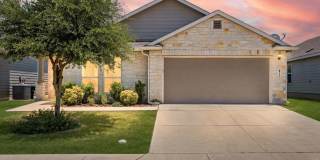 Cute & Cozy in Heather Glen Your New Braunfels Home Awaits! Gallery 1
