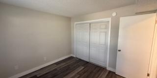 2 Bedroom/1 Bathroom Apartment Gallery 16