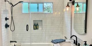 1001 8th Place Gallery 24