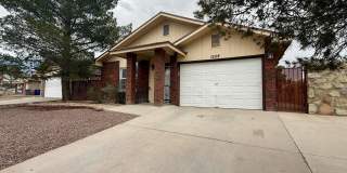 12118 ROYAL WOODS Drive Gallery 3