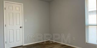 8427 10th Place Gallery 12