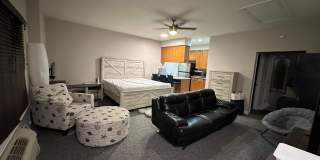 634 MARKET Street Gallery 1