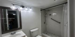 14311 N Kendall Dr Gallery 19