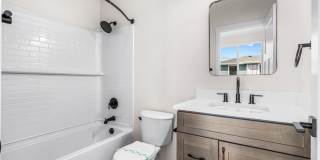 September Move In 3 bed 3 bath NEW Dixon Cottages Gallery 5