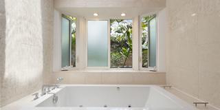 Kai Nani Living: Poolside Privacy Across from Waialae Country Club Gallery 28
