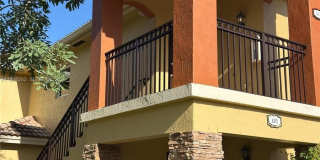 930 NE 34th Ave Gallery 1