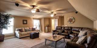 Lone Oak Lakes Gated Community- 4 Bedrooms/2.5Baths/Media Room/3Car/ Excellent Deer Creek Schools- All appliances included Gallery 33