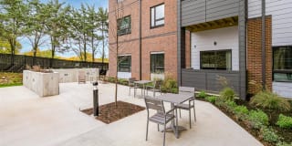 Blvd 64 Apartments Gallery 41