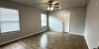 5202 White Rose Dr Gallery 9