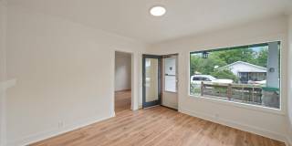 1815 Fay St Gallery 10