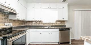 1467 Muirfield Drive Gallery 6