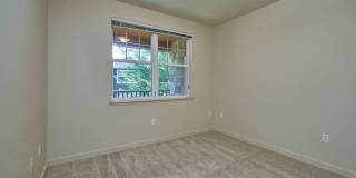 The Reserve at Town Center Gallery 104