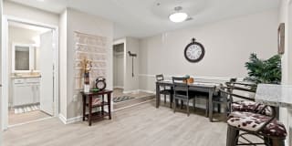 Ellipse at Fairfax Corner Gallery 15