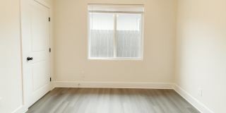 Spacious 3 Bedroom Home with Oversized Primary Suite near Webb & Pawnee Gallery 9