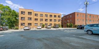 5424 Fifth Avenue Gallery 331