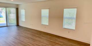 21475 SEATON AVENUE Gallery 10