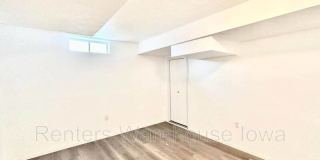 2048 Walnut Street Gallery 28