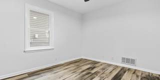 317 Ross Avenue Gallery 14