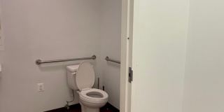 1102 H Street NE Gallery 8