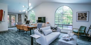 Woodcliffe Apartment Homes Gallery 3