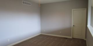 Huge 3BR/3BA Villa at Boulder Springs - Available July!! Gallery 35