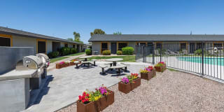 Parq on 50th Gallery 32