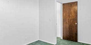 Upper East 5 Bedroom Sandy Home Gallery 22