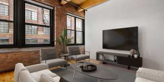 The Lofts at Gin Alley The Lofts at Gin Alley Gallery 4