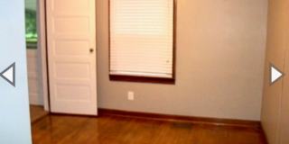 LARGE, 5 BD/2 BA house, near campus! Gallery 11