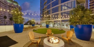 Shoreline Gateway Gallery 14