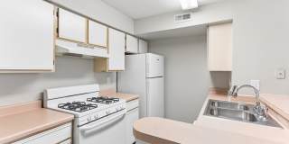 Willow Creek Apartments - Affordable Housing Gallery 15