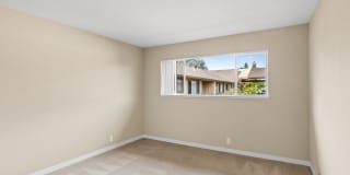 Maplewood Gallery 24